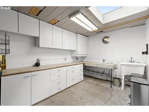 11465 SW 92nd Avenue Portland OR 97223
