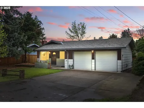 3158 SE 157th Avenue Portland OR 97236