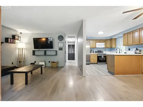 3158 SE 157th Avenue Portland OR 97236