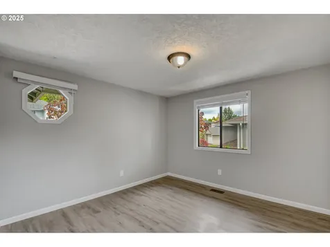 11889 SE Southern Lites Drive Happy Valley OR 97086