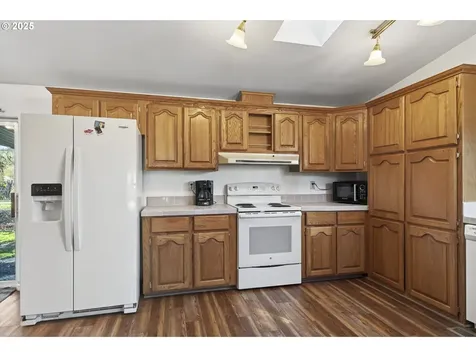 1316 Sunny Court Sutherlin OR 97479