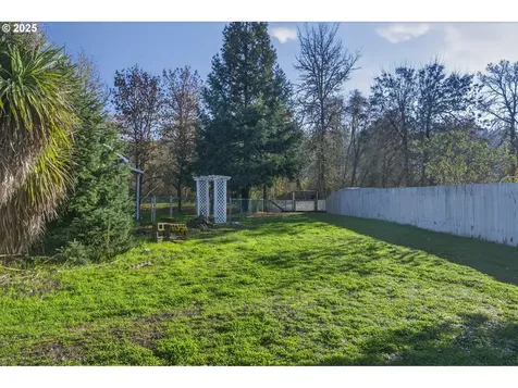 1316 Sunny Court Sutherlin OR 97479