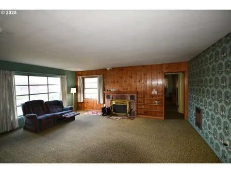 1300 View Court The Dalles OR 97058