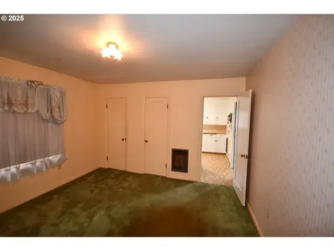 1300 View Court The Dalles OR 97058