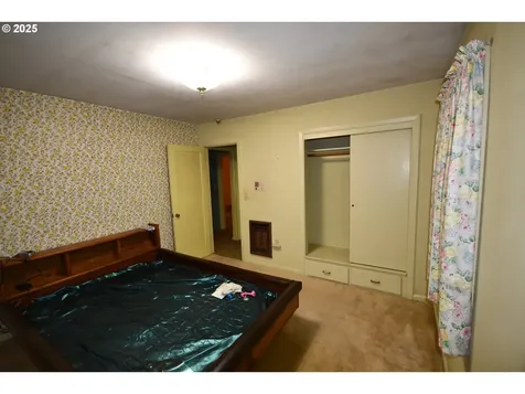 1300 View Court The Dalles OR 97058