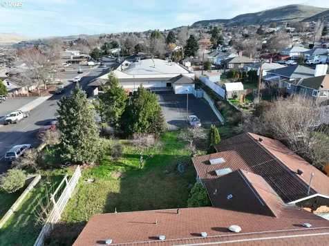 1300 View Court The Dalles OR 97058