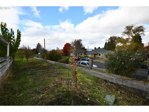 1300 View Court The Dalles OR 97058