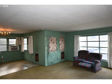1300 View Court The Dalles OR 97058