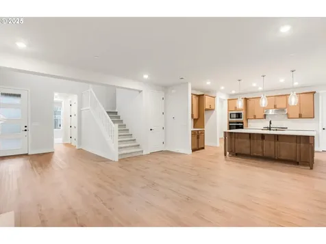 3590 W 4th Street Washougal WA 98671
