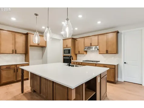 3590 W 4th Street Washougal WA 98671