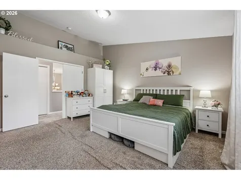 8903 NE 41st Avenue Vancouver WA 98665