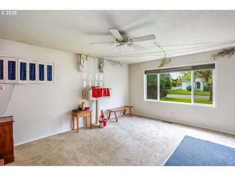 17935 SE Pine Street Portland OR 97233