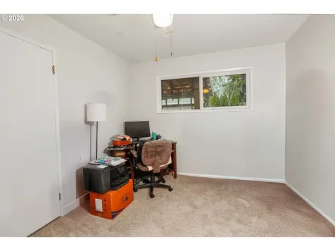 17935 SE Pine Street Portland OR 97233