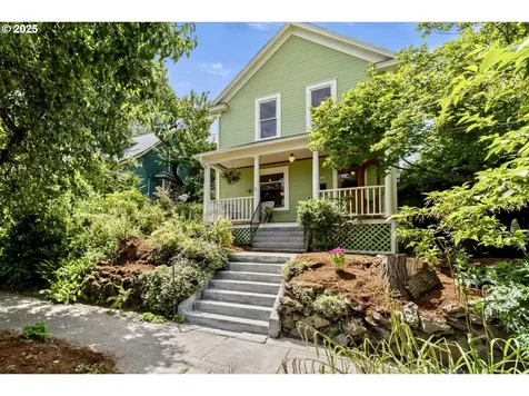2346 SE Woodward Street Portland OR 97202