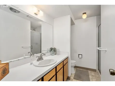 5706 NE 38th Street Vancouver WA 98661