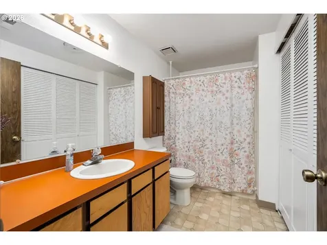 5706 NE 38th Street Vancouver WA 98661