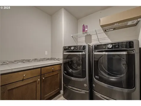 839 S Corinne Drive Newberg OR 97132