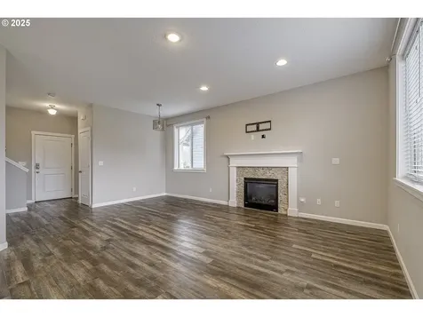 839 S Corinne Drive Newberg OR 97132