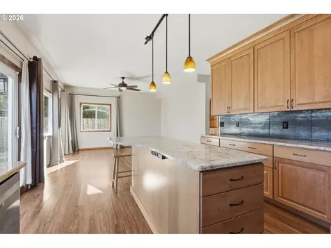 17512 NW Fieldstone Drive Beaverton OR 97006