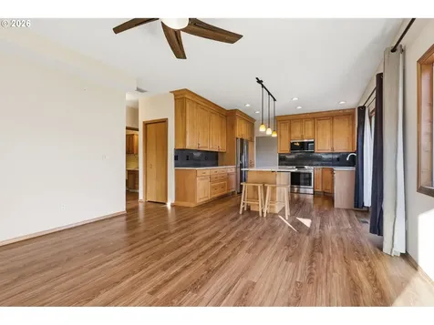 17512 NW Fieldstone Drive Beaverton OR 97006