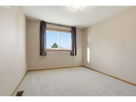 17512 NW Fieldstone Drive Beaverton OR 97006