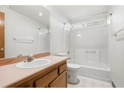 17512 NW Fieldstone Drive Beaverton OR 97006