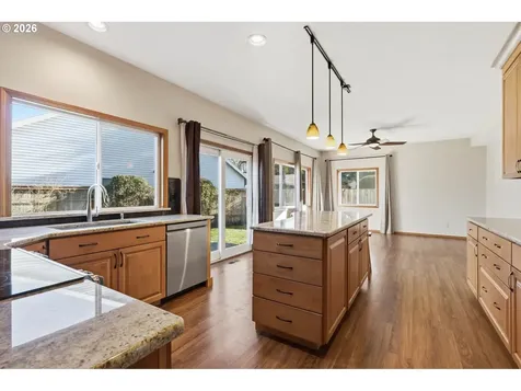 17512 NW Fieldstone Drive Beaverton OR 97006
