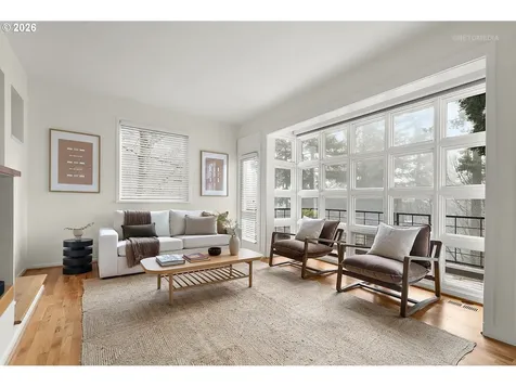 2801 SW Hillsboro Street Portland OR 97239
