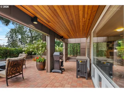 2801 SW Hillsboro Street Portland OR 97239
