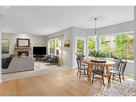 10581 NW Lost Park Drive Portland OR 97229