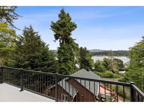 1280 NE Regatta Street Lincoln City OR 97367