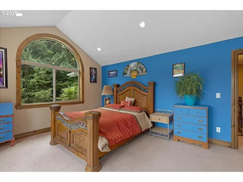 1280 NE Regatta Street Lincoln City OR 97367