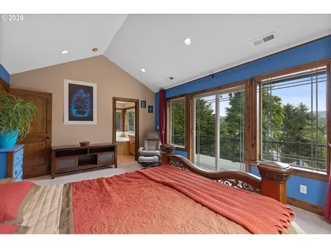 1280 NE Regatta Street Lincoln City OR 97367