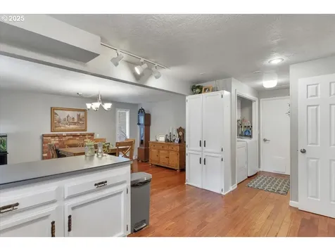 5190 Woodscape Drive SE Salem OR 97306