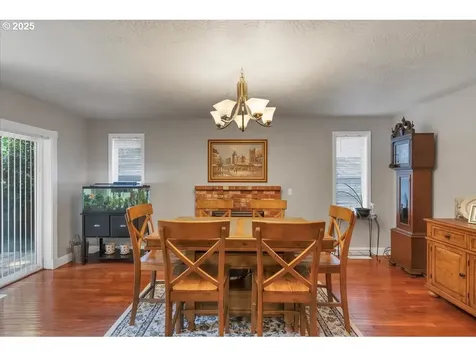 5190 Woodscape Drive SE Salem OR 97306