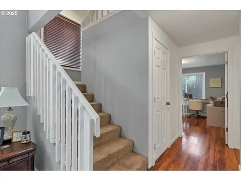5190 Woodscape Drive SE Salem OR 97306
