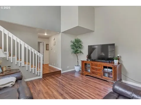 5190 Woodscape Drive SE Salem OR 97306