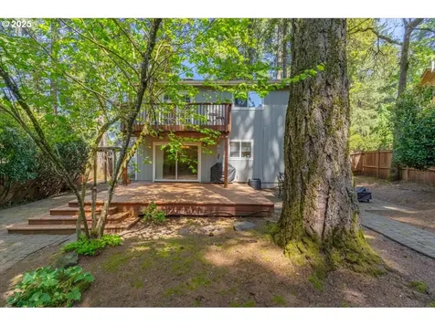 5190 Woodscape Drive SE Salem OR 97306