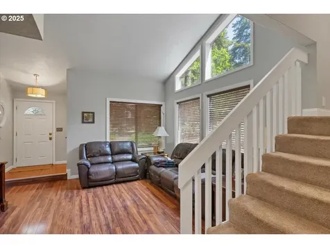 5190 Woodscape Drive SE Salem OR 97306