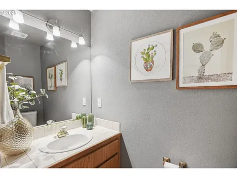 3166 NE Glencoe Oaks Place Hillsboro OR 97124