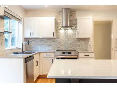 3166 NE Glencoe Oaks Place Hillsboro OR 97124