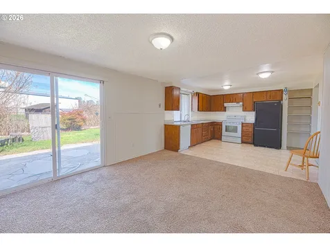 25031 Woodland Avenue Veneta OR 97487