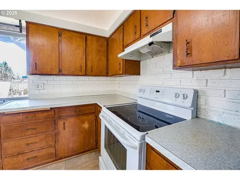 25031 Woodland Avenue Veneta OR 97487