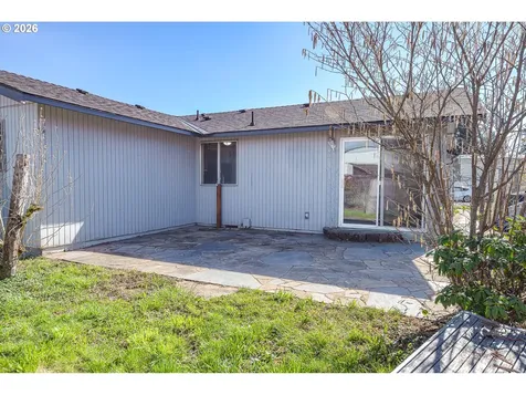 25031 Woodland Avenue Veneta OR 97487