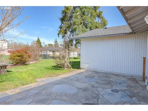 25031 Woodland Avenue Veneta OR 97487
