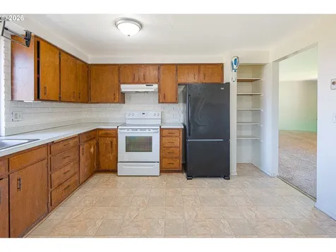 25031 Woodland Avenue Veneta OR 97487