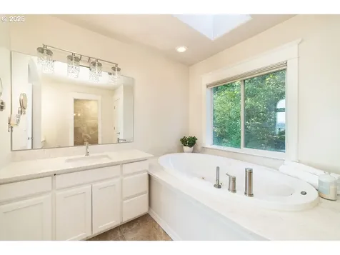 11730 SE Broyles Court Clackamas OR 97015