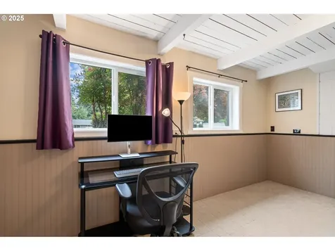 2409 NE 100th Street Vancouver WA 98686
