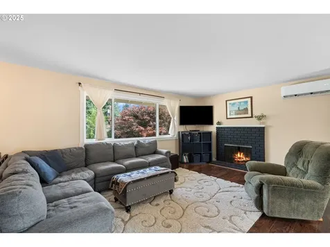 2409 NE 100th Street Vancouver WA 98686