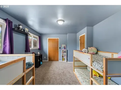 2409 NE 100th Street Vancouver WA 98686